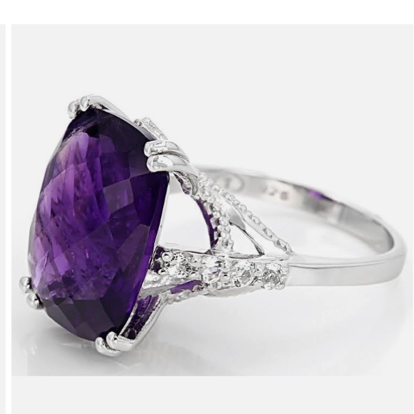 8.5 ctw purple amethyst Rhodium over sterling silver - Picture 4 of 9